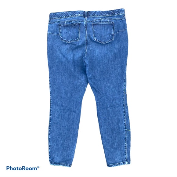 Torrid Premium Bombshell Skinny Jeans - Picture 4 of 5